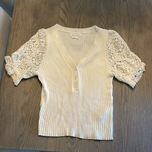 Perfect summer top.